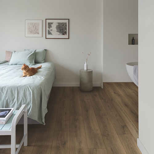 Ламинат Quick-Step Classic Waterproof Дуб теплый коричневый (CLM5789)