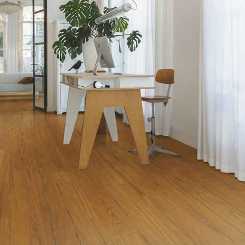 Ламинат Quick-Step Classic Waterproof Тик умеренно-коричневый (CLM5803)