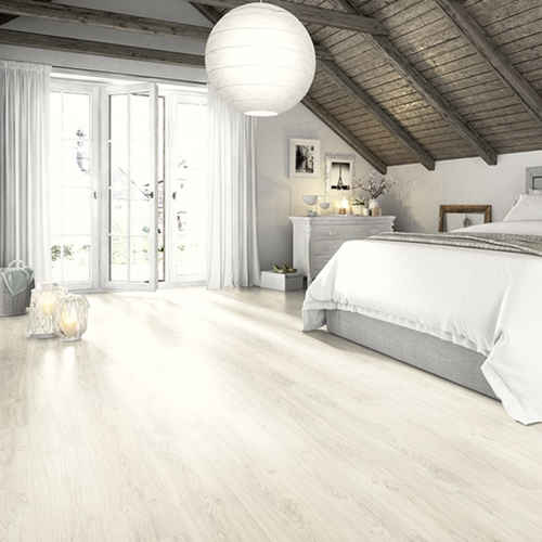 Ламинат EGGER Home Large Дуб Матера светлый (EHL184)
