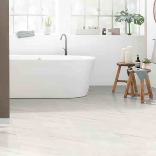 Ламинат EGGER Kingsize Aqua + Мрамор Леванто белый (ELF812)